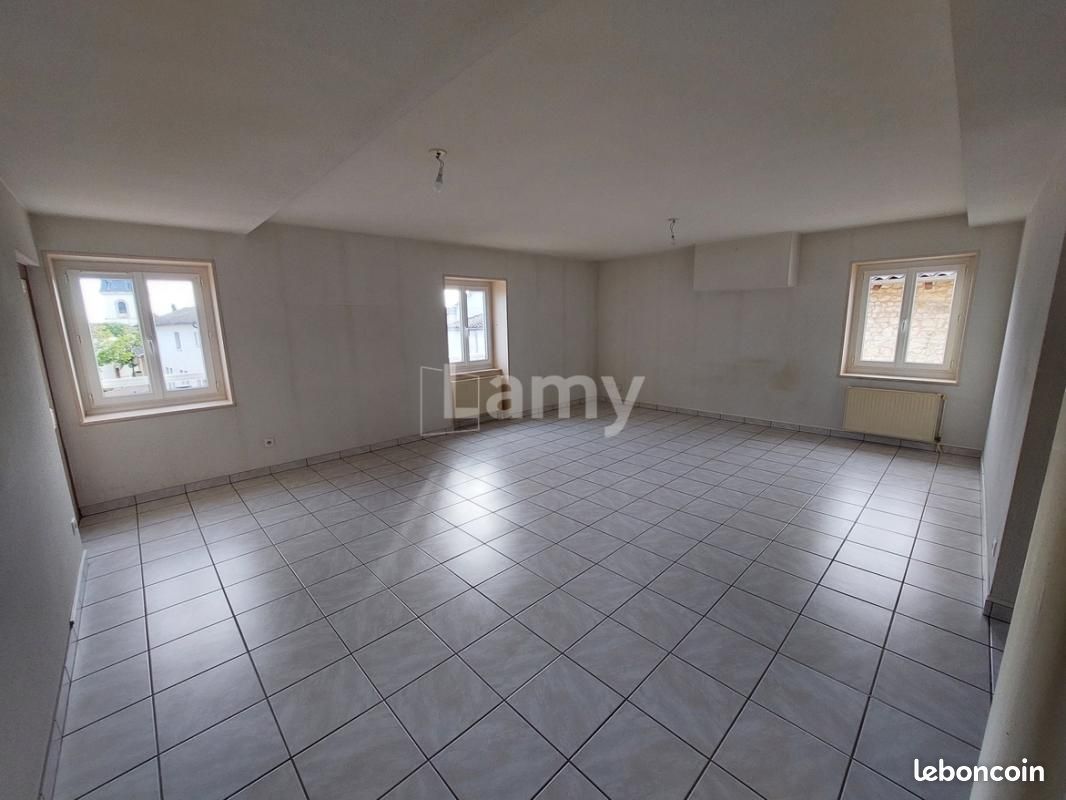 Appartement 4 pièces 105 m² · à Gleizé · 105 m² · 787 €/mois