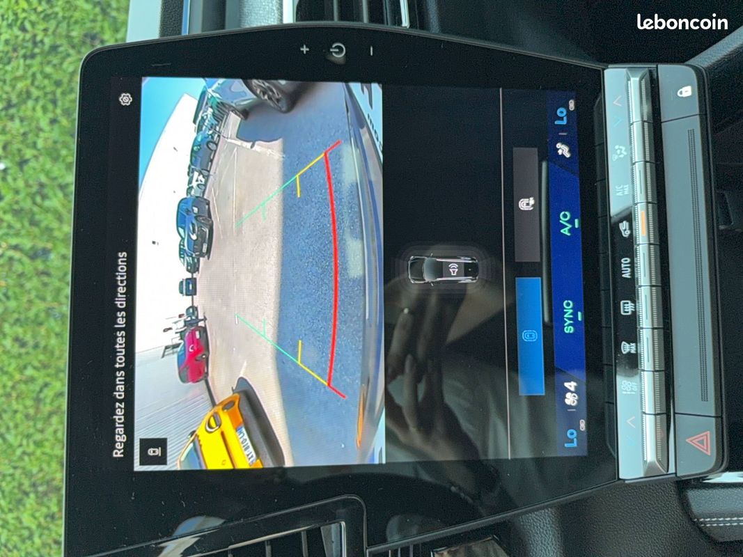 RENAULT Espace full hybrid E-Tech 200 ch 5pl Techno (image 17)