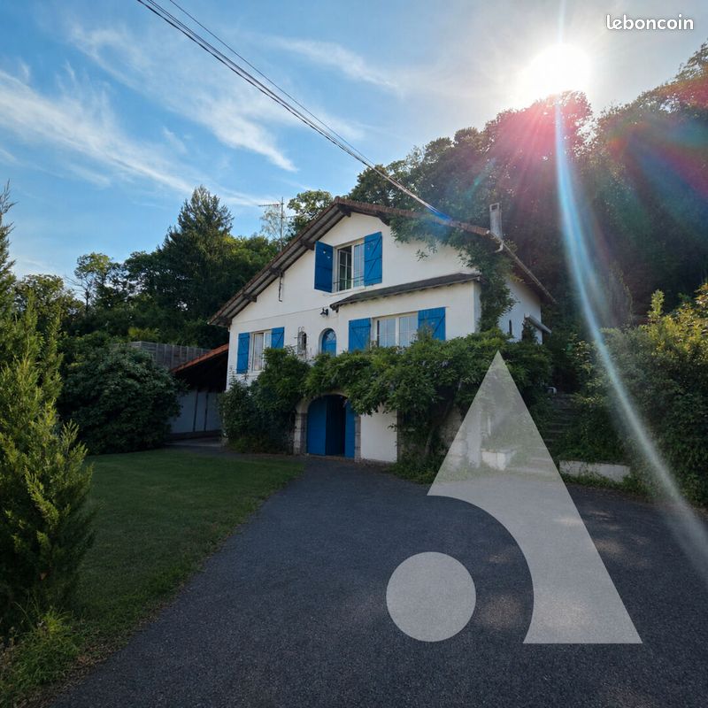 Maison 6 pièces 140 m² · à Montigny-lès-Cormeilles · 140 m² · 473 000 €