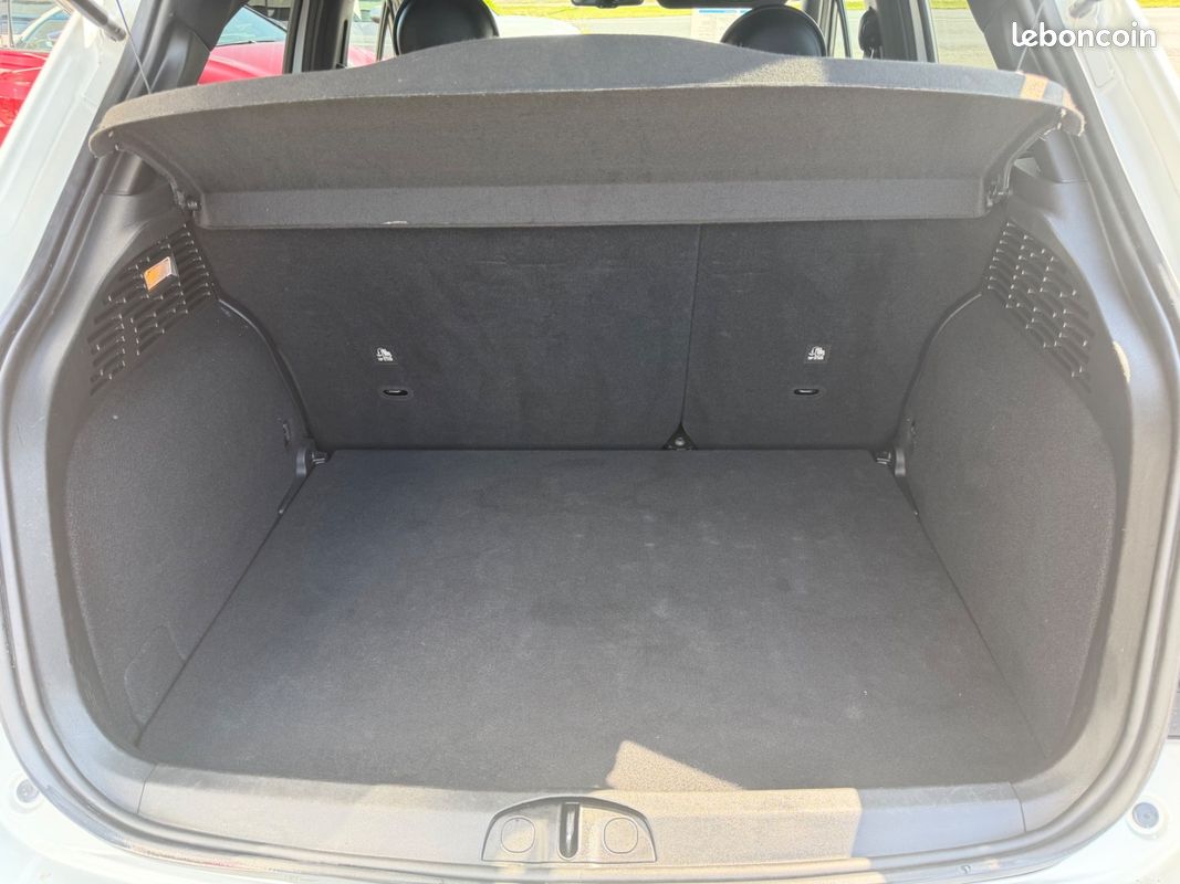 Fiat 500X SPORT 1.6L MJT 130 CH Sport (image 10)