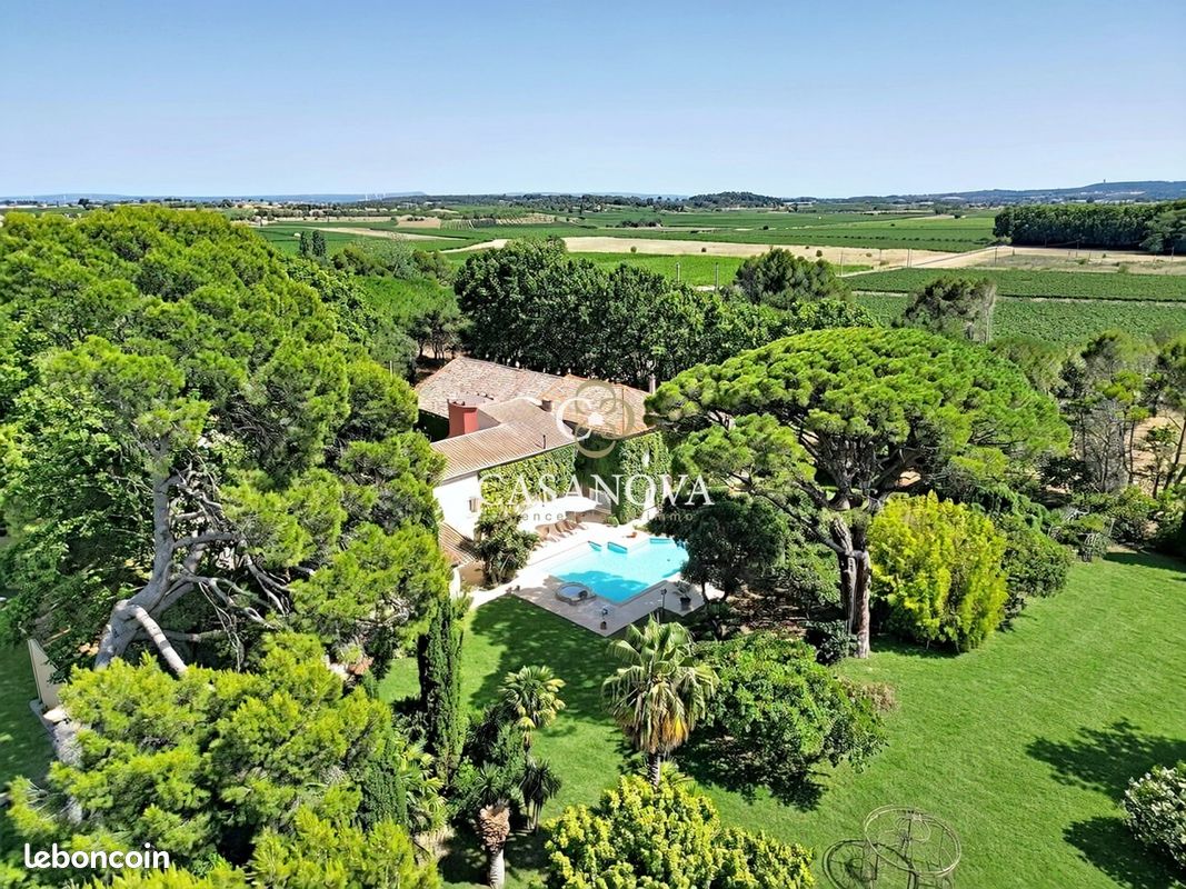 Maison 15 pièces 770 m² · à Narbonne · 770 m² · 1 990 000 €