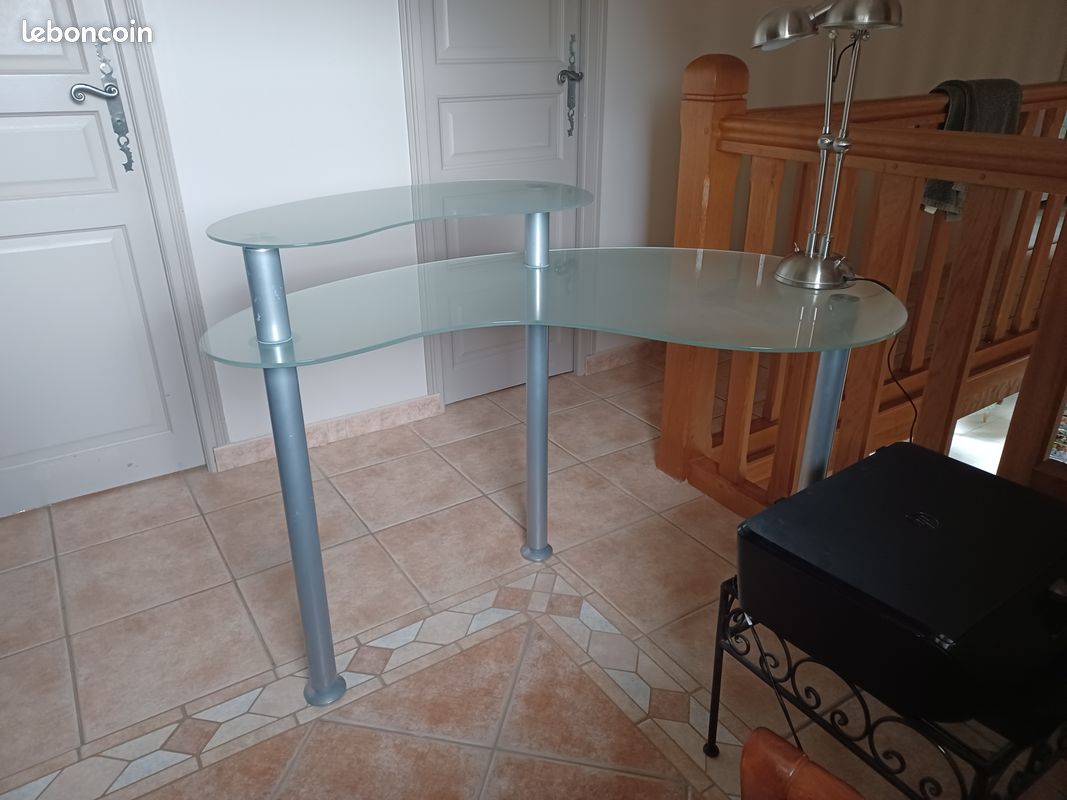 Bureau en verre trempé (image 1)
