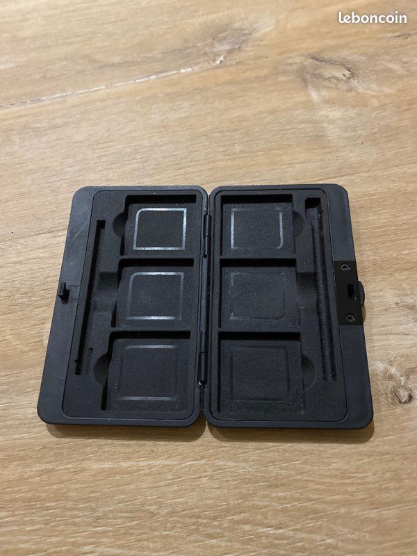 Boîte jeux DS (image 2)