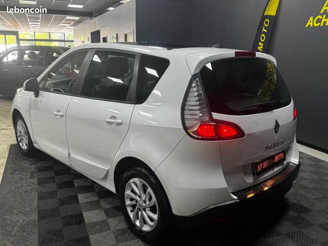 RENAULT SCENIC 1.5 dCi FAP - 110 III MONOSPACE Authentique PHASE 3 (image 4)