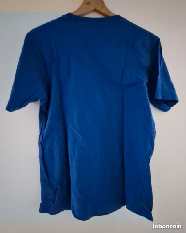 Lot t-shirt + pull Anime / Pop culture (image 6)