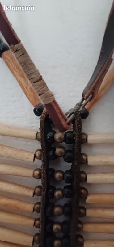 Flèche En Bois Faite Main 24 Pouces - Avec Perles Et Plumes - Style Amérindien