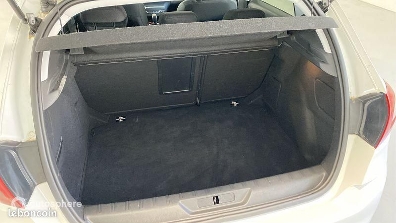 Peugeot 308 1.5 BlueHDi 130ch S&S Allure EAT8 (image 10)