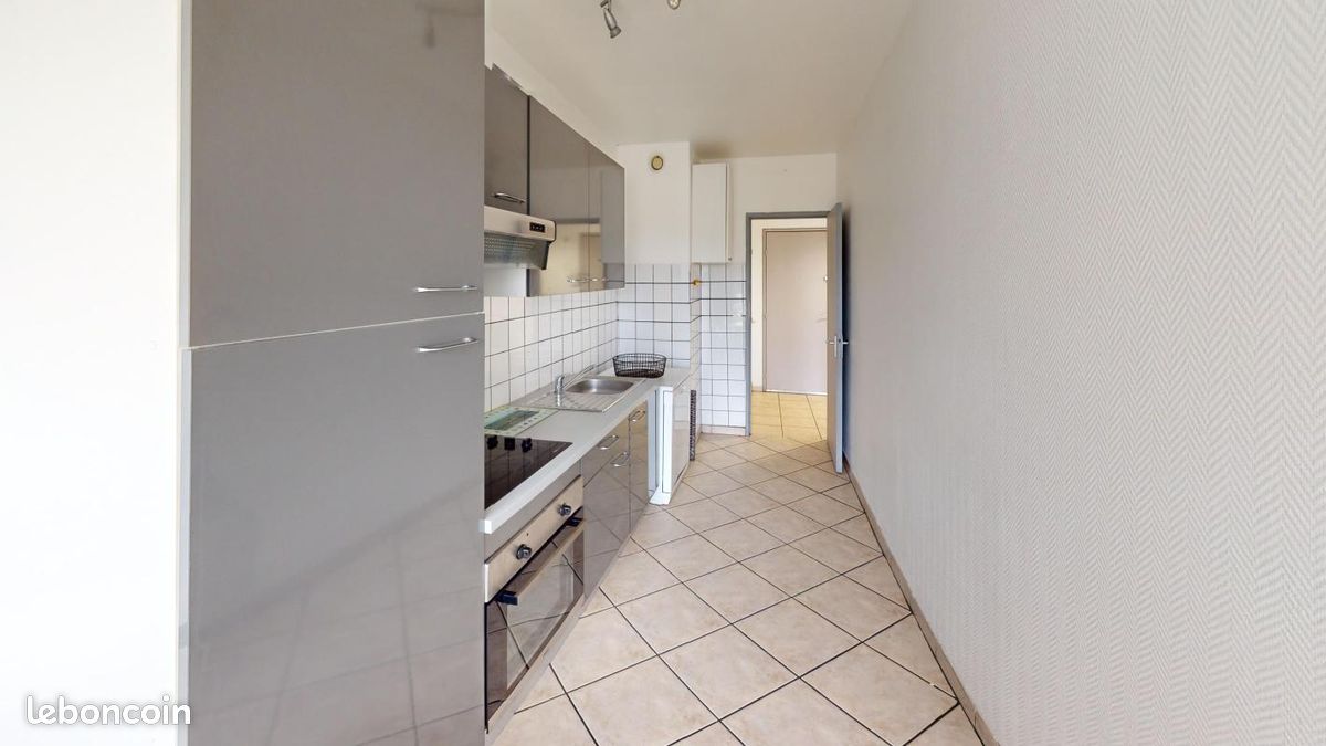 Appartement 2 pièces 51 m² · à Saint-Étienne · 51 m² · 530 €/mois