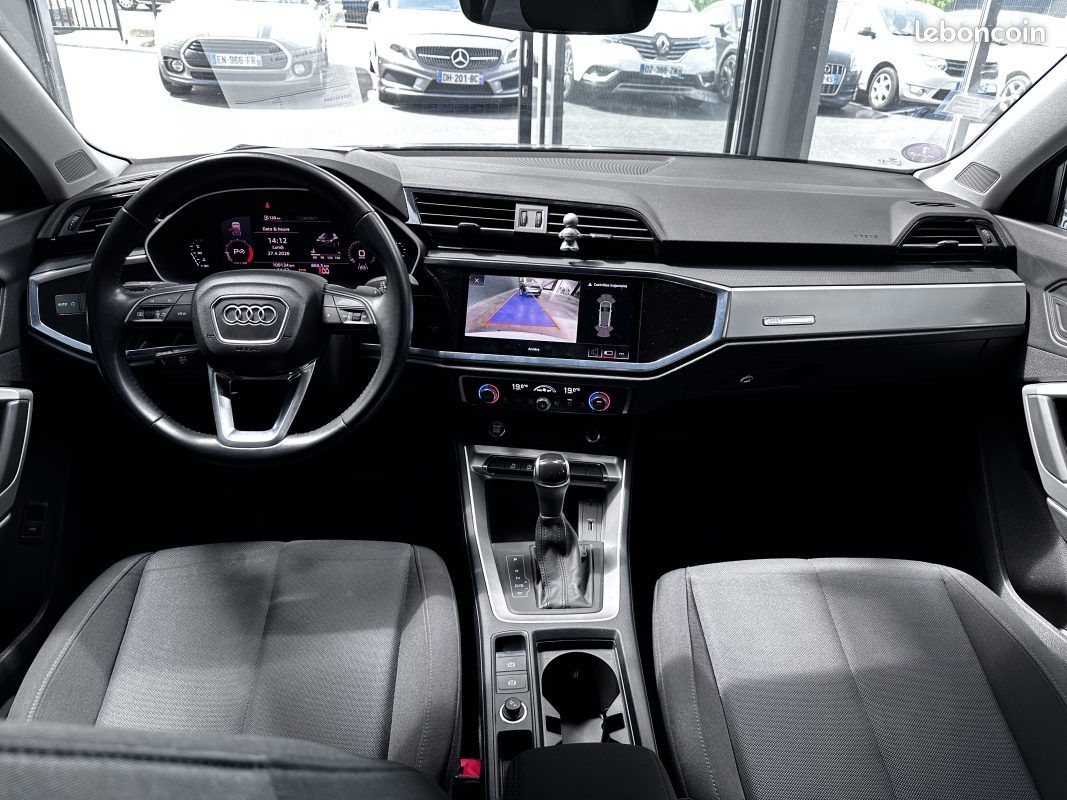 Audi q3 35 tfsi 150ch design s tronic 7 2019 (image 12)