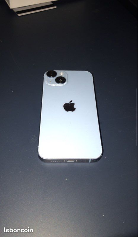 IPhone 14 à petit prix – Écran avant cassé, mais parfaitement fonctionnel, avec quelques rayures (image 2)