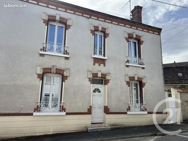 Maison 5 pièces 108 m² · à Briarres-sur-Essonne · 108 m² · 189 000 €
