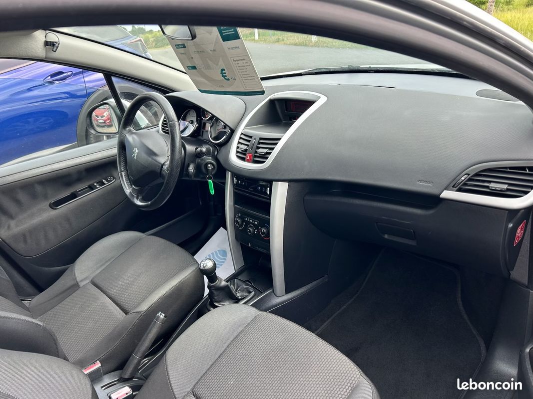 Peugeot 207 1.4l hdi 68cv (image 3)