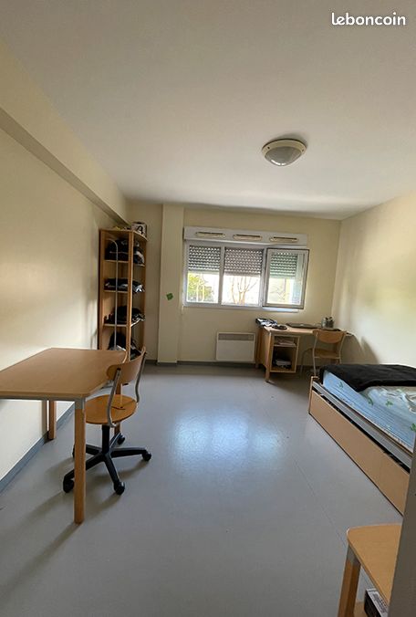 Appartement 1 pièce 19 m² · à Saint-Ouen-sur-Seine · 19,2 m² · 450 €