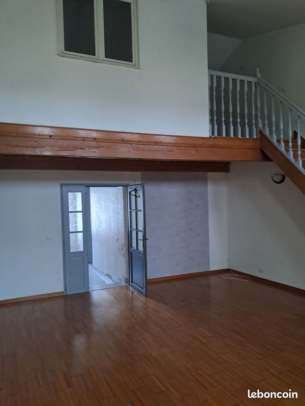 Appartement 2 pièces 67 m² · à Bar-le-Duc · 67 m² · 440 €