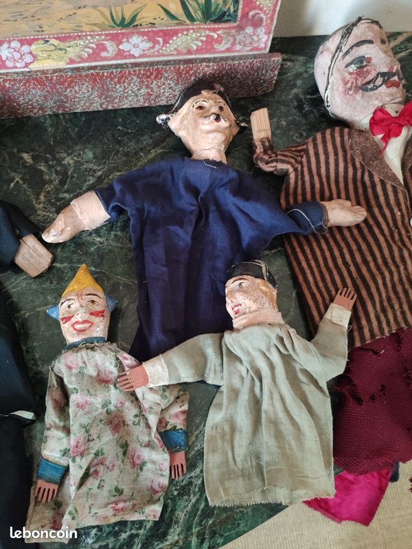 2 marionnettes à gaine, anciennes, théâtre de Guignol - Collection