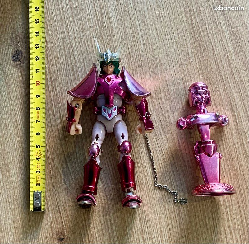 Lot de 4 Figurines Les Chevaliers du Zodiaque Saint Seiya Bandai 1988