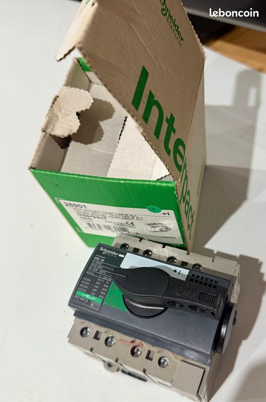 Interrupteur-sectionneur INTERPACT INS40 4P - 500-690V - Sécurité Coupure Visible