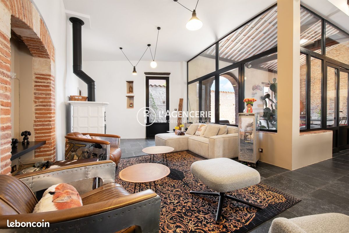 Maison 8 pièces 635 m² · à Albi · 635 m² · 1 400 000 €