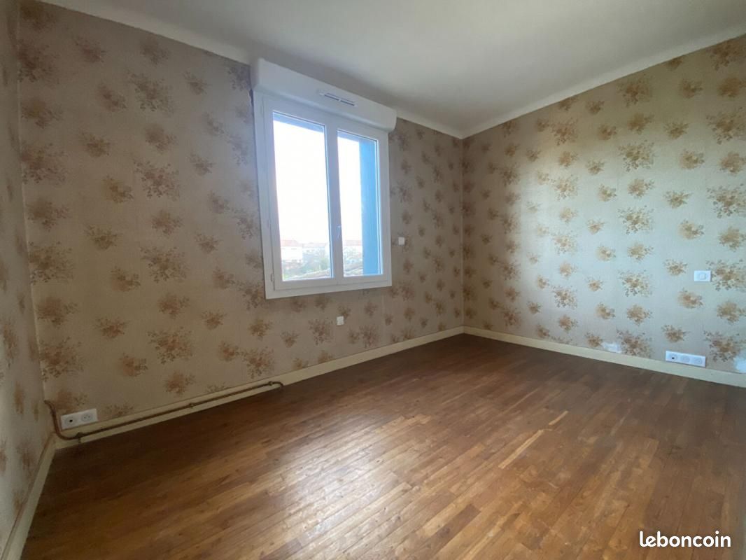 Maison 6 pièces 195 m² - Aiffres 79230 (image principale 12)