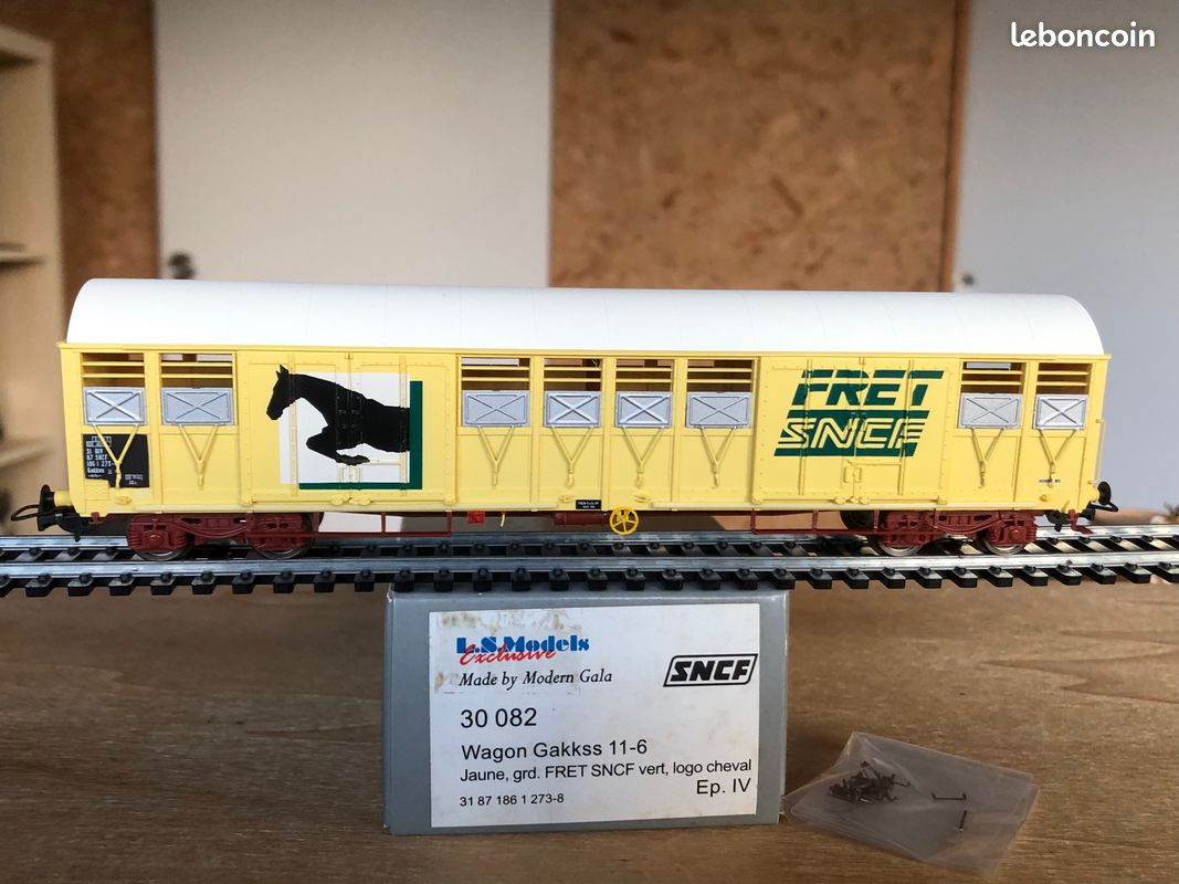 LS MODELS WAGON Sncf Couvert Bois Standart EUR 22,50 - FR
