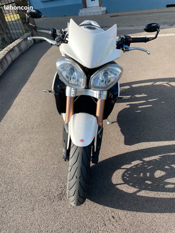 Vends Triumph Speed Triple (image 7)