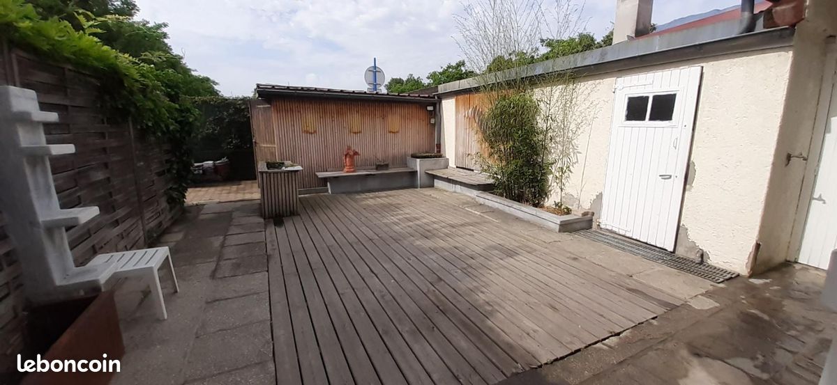 Maison 3 pièces 51 m² · à Le Pont-de-Claix · 51 m² · 676 €