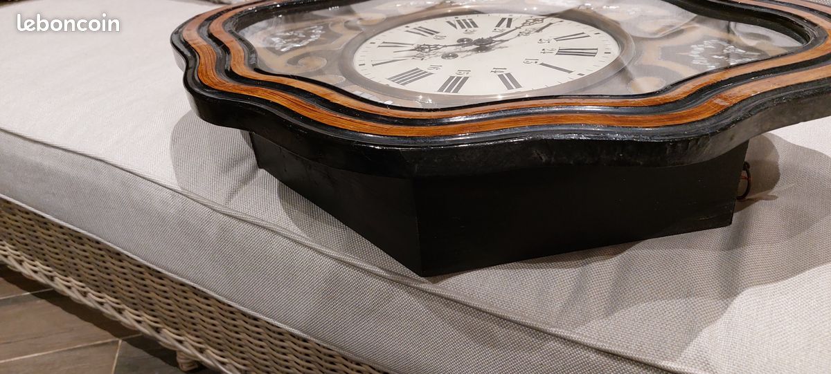 Horloge œil de boeuf (image 8)