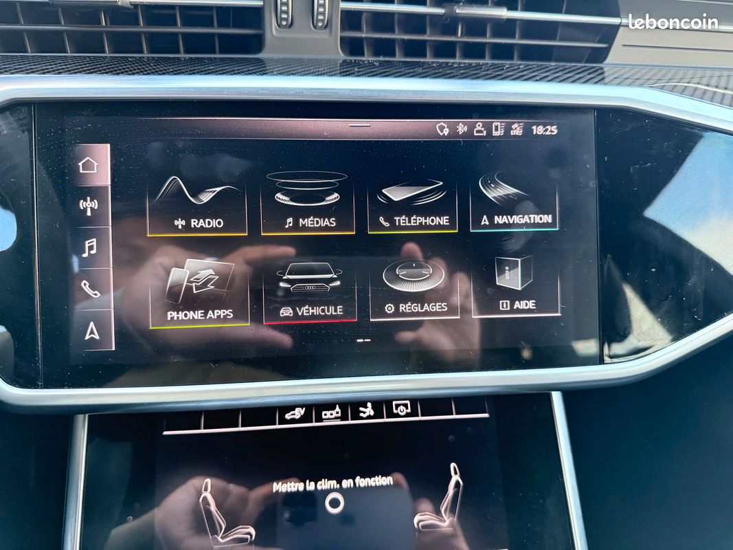 AUDI A7 Sportback 55 TFSIe 367ch Stronic BVA7 Quattro Competition / VOLANT CARBON LED & PACK CARBON / CIEL ETOILÉ (image 41)
