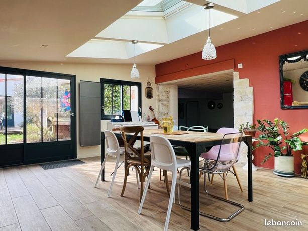 Maison 5 pièces 198 m²