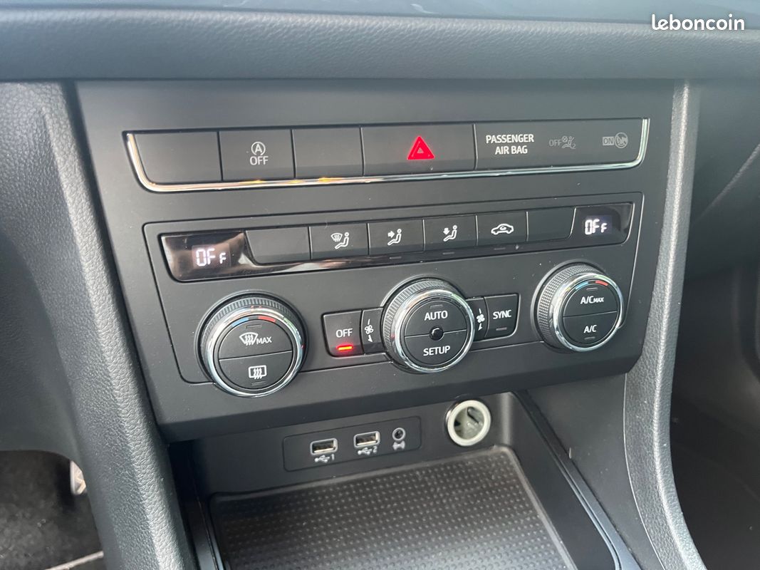 SEAT ATECA 1.5 TSI 150 ACT FR START-STOP CARPLAY RADAR DE RECUL VIRTUAL COCKPIT CLIMATISATIOn (image 30)