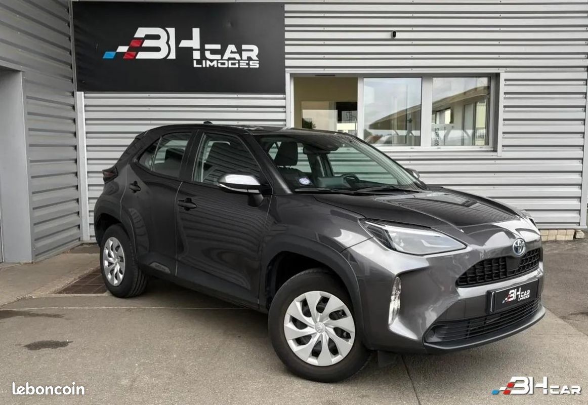 Toyota Yaris CROSS 116H HYBRID DYNAMIC MY22 CAMERA DE RECUL (image 1)