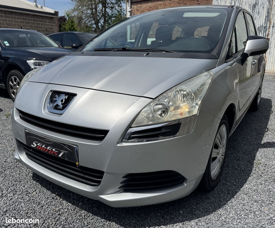 Peugeot 5008 1.6 hdi 112cv bvm6 Active 7 places (image 1)