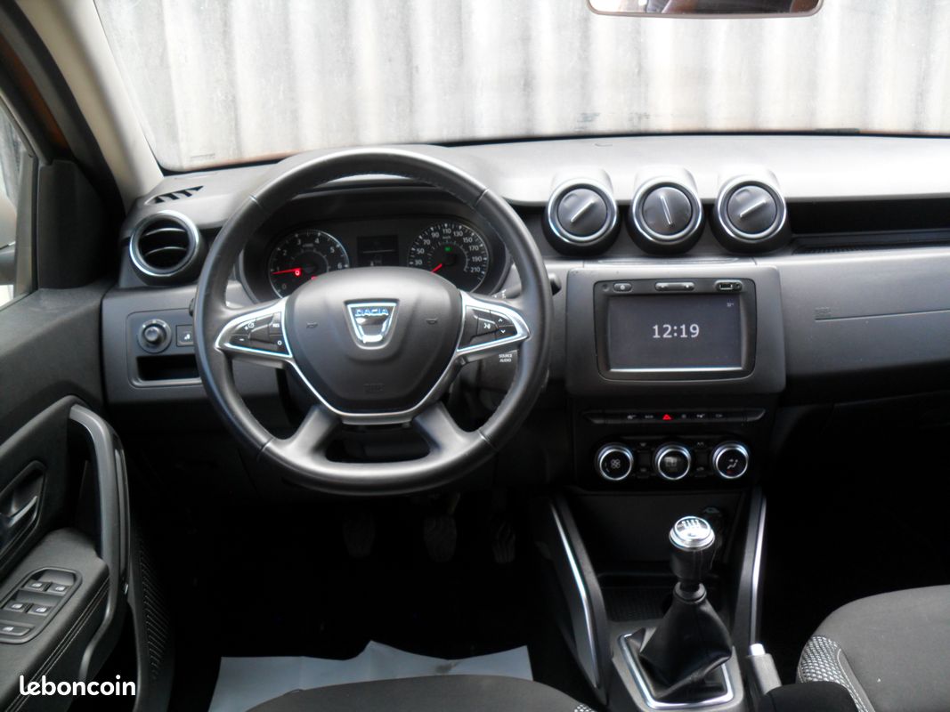 Dacia Duster II 1.5 Blue DCI 115 4*2 Prestige (image 3)