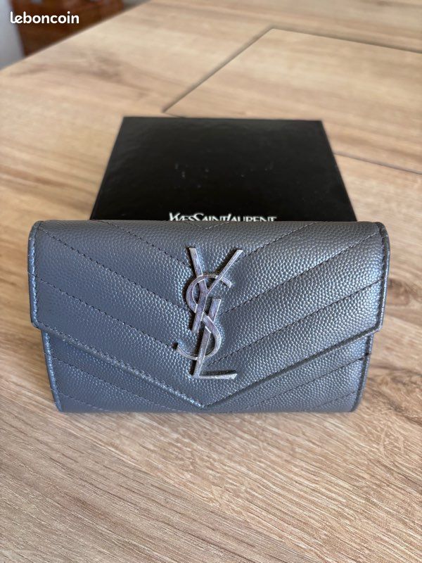 Portefeuille Yves saint Laurent (image 1)