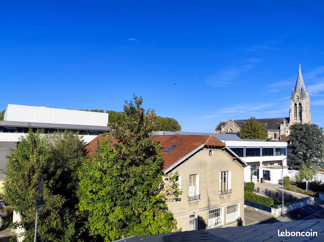 Maison 1 pièce 200 m² · à Rambouillet · 200 m² · 599 000 €
