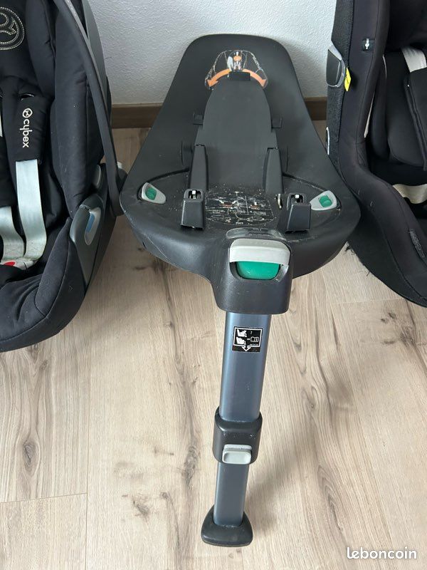 Lot sièges auto bébé Cybex Sirona + base ISOFIX (image 6)