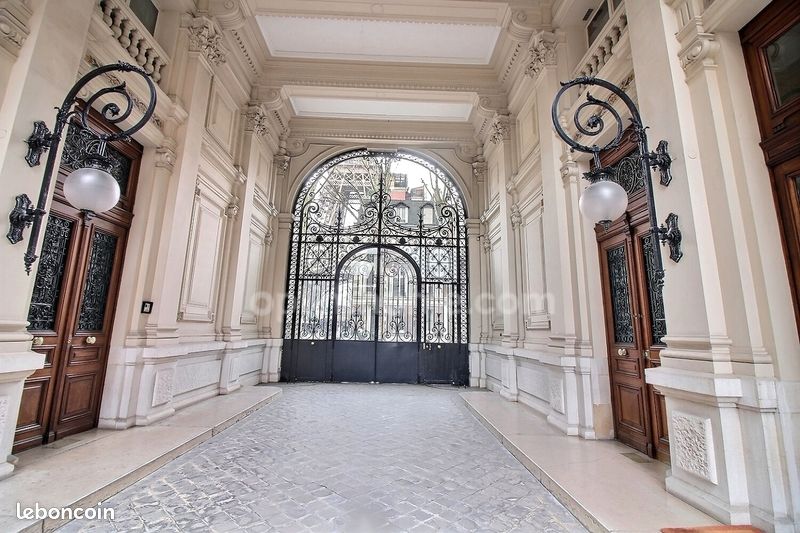 Appartement 4 pièces 126 m² · à Paris · 126 m² · 1 790 000 €