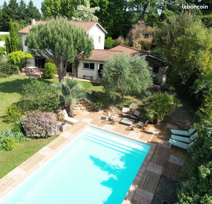 Maison 5 pièces 180 m² · à Chazay-d'Azergues · 180 m² · 885 000 €