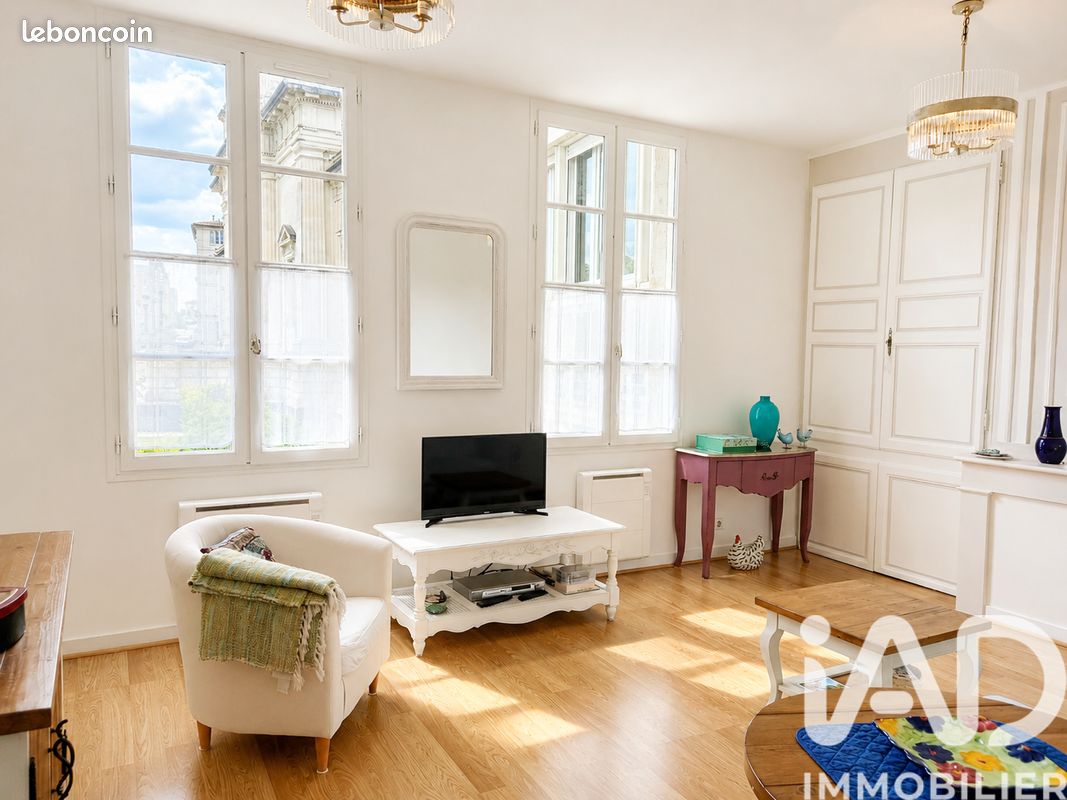 Appartement 3 pièces 75 m² · à Saintes · 75 m² · 181 000 €
