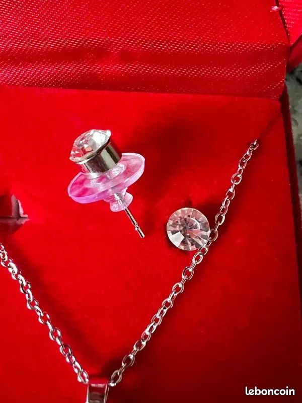 Ensemble Bijoux Femme Collier & Boucles D'oreilles Acier Inoxydable & Cristal - Neuf Avec étiquettes