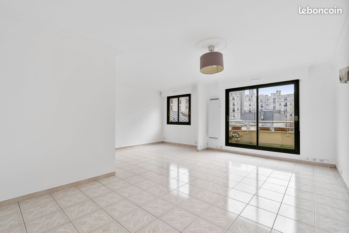 Appartement 5 pièces 101 m² · à Paris · 101 m² · 890 000 €