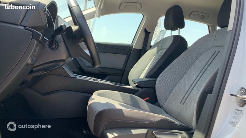 Seat Leon 1.5 eHybrid 204ch Style DSG6 (image 12)
