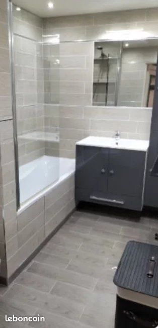Appartement 2 pièces 55 m² · à La Trinité · 55 m² · 1 000 €/mois