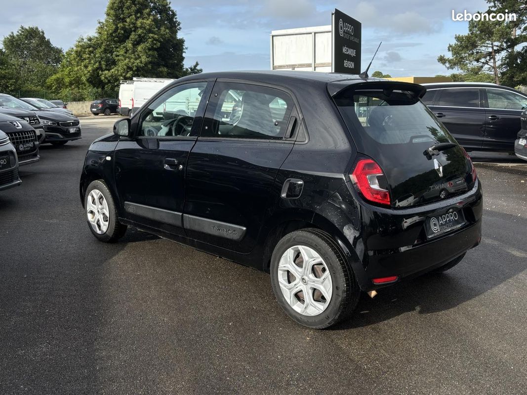 RENAULT TWINGO 1.0 Sce - 75 III BERLINE Zen PHASE 2 (image 4)