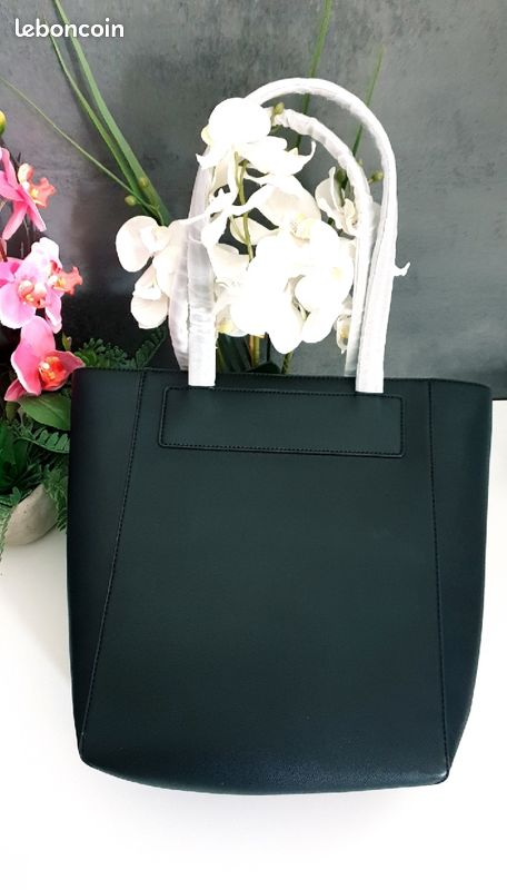 Sac Guess noir (image 2)