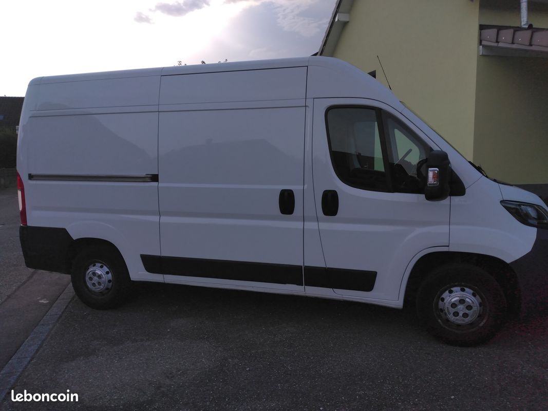 PEUGEOT BOXER 2.0 Blue HDI 130cv (image 1)
