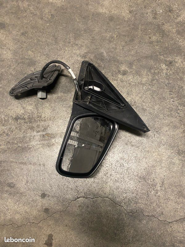 Rétroviseur pour voiture Ford (image 3)