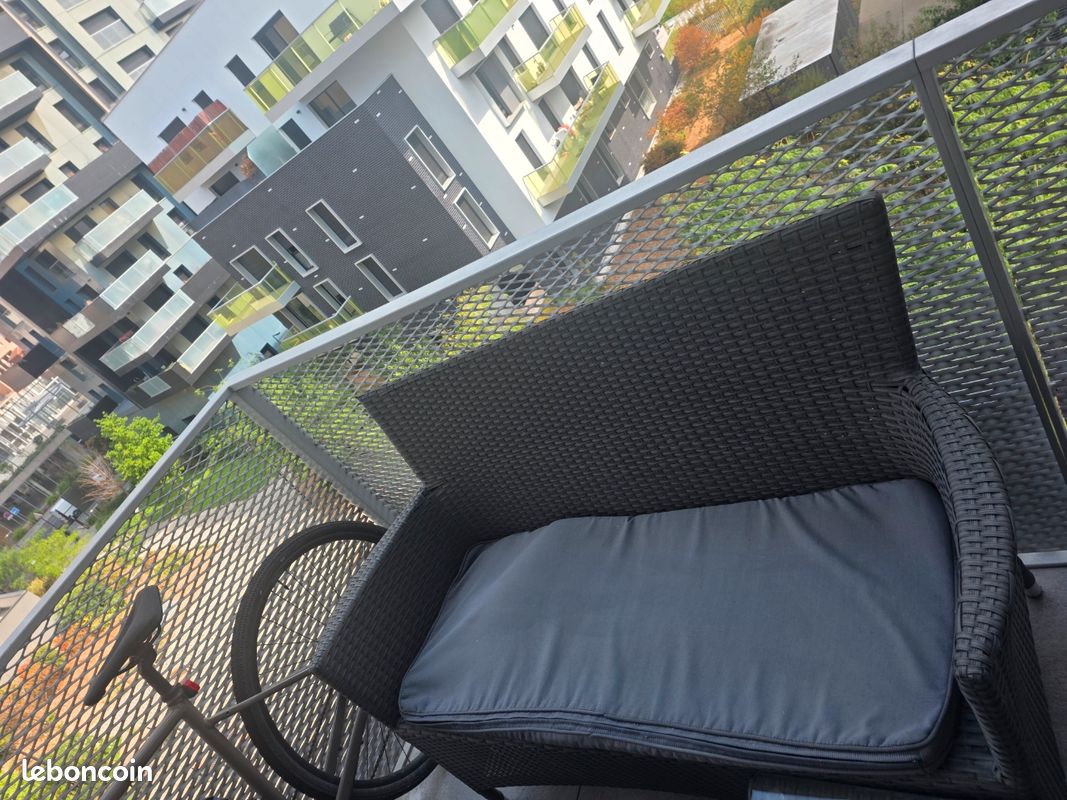 Banquette de jardin 2 places en résine tressée noire hartman essentials (image 2)