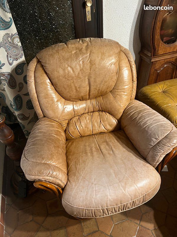 Urgent : Canapé 3 places + fauteuil (image 3)