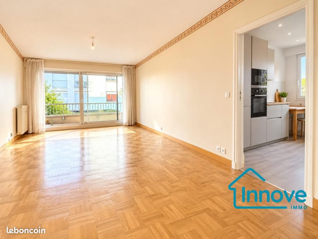 Appartement 3 pièces 78 m² · à Versailles · 78 m² · 548 000 €